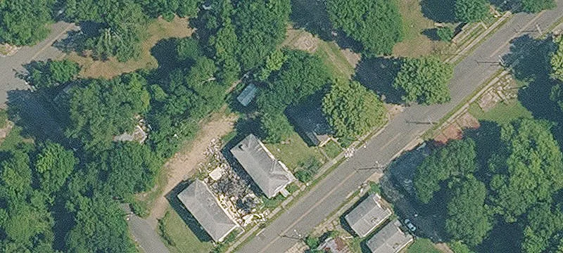 1240 Sprague St