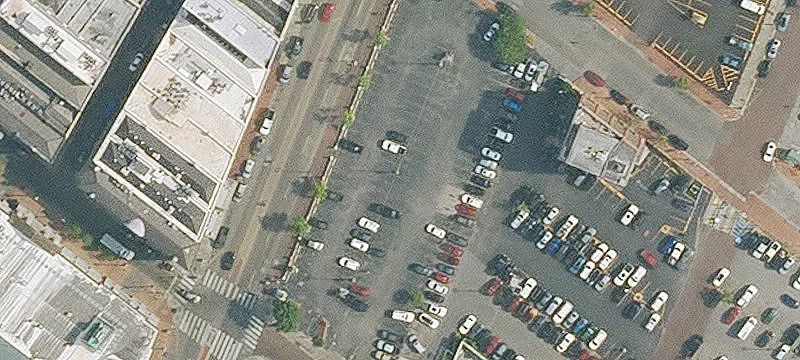 200 Peters St