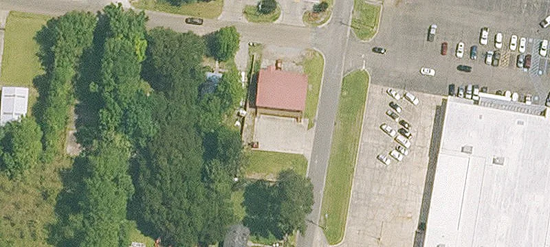 5250 Mae St