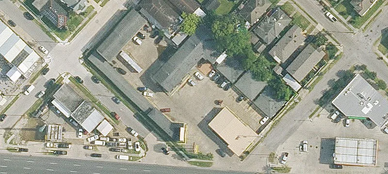 9301 Airline Hwy