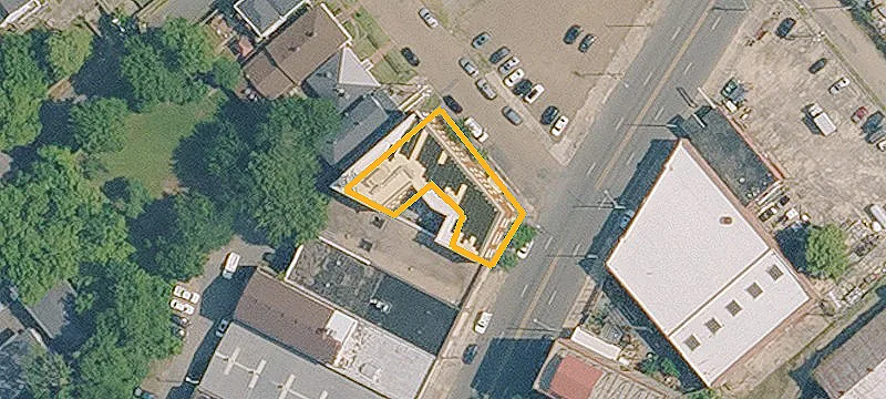 1002 Texas Ave
