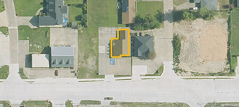 2920 Maplewood Dr