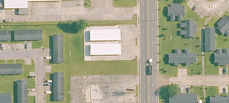 301 Grand Ave