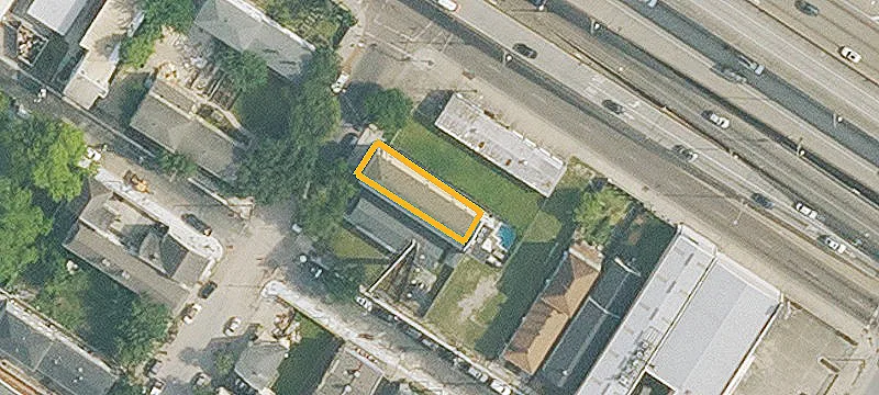 1130 Baronne St