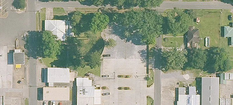 Laurel W Ave