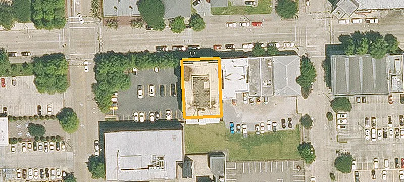 438 Main St