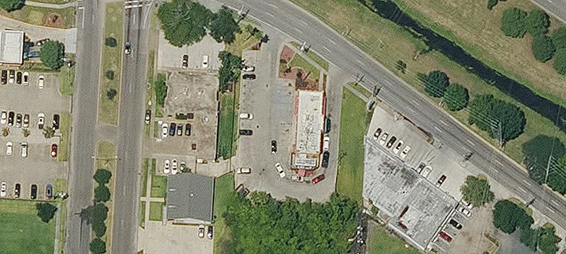 3825 General Degaulle Dr