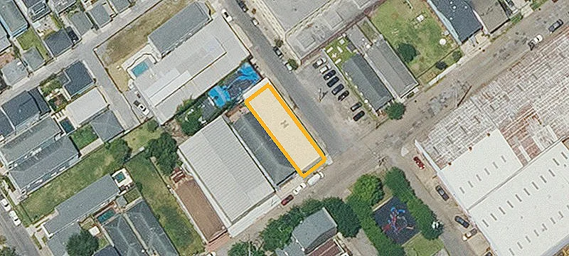 500 Soraparu St