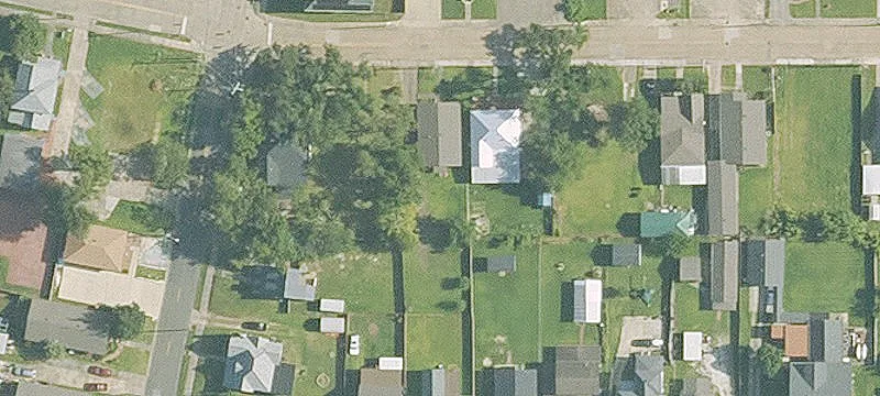 610 Clarence St