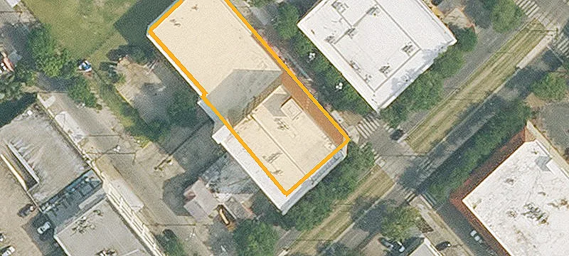1901 Saint Charles Ave