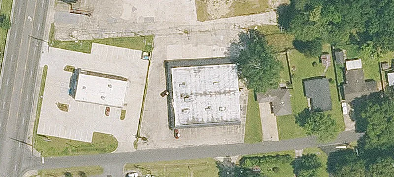 3121 Van Buren St