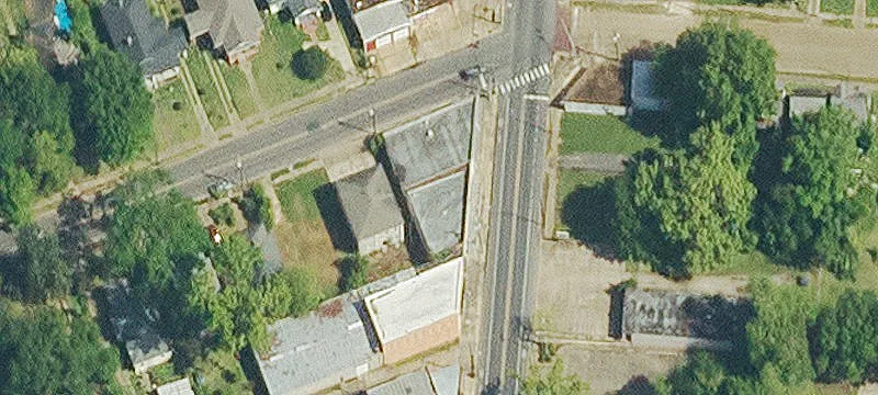 2100 Lee St