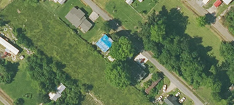 3045 Robin Ln