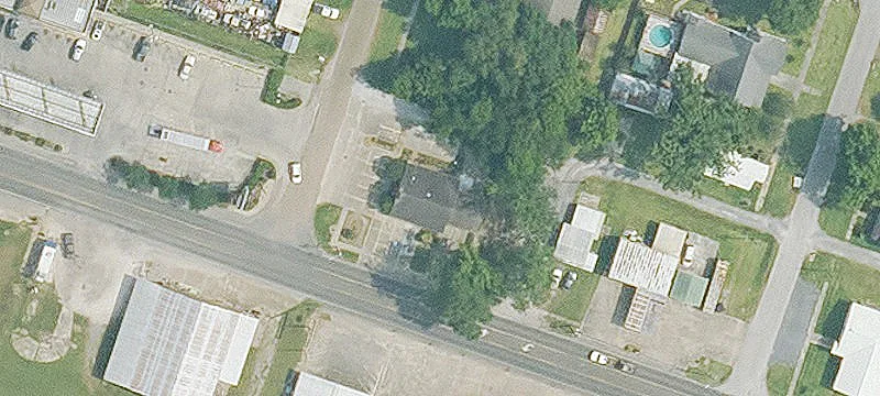 200 Veterans Meml Dr