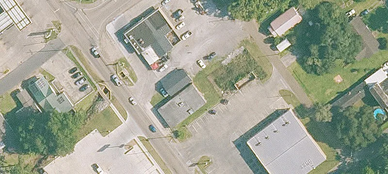 318 Main St
