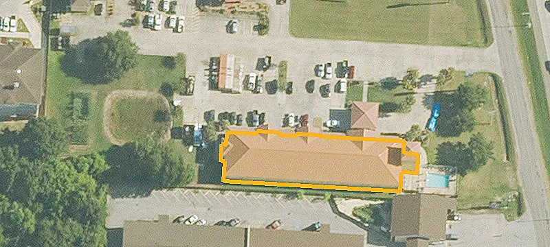 2207 Evangeline Trwy