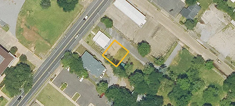 930 Main St