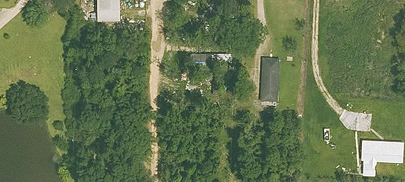 45566 Log Cabin Ln