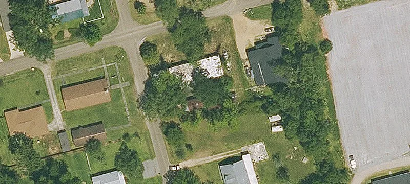 180 2nd St