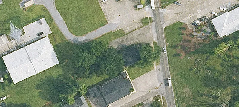 14999 Riv Rd