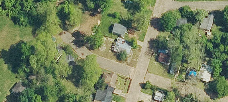 1124 Applewhite St