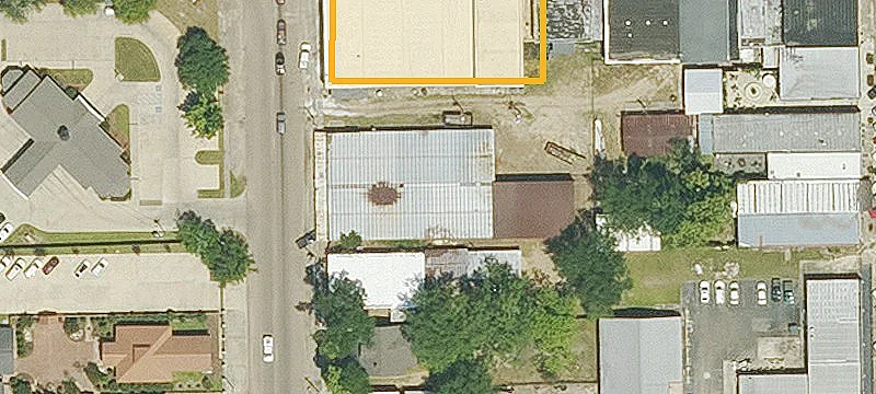 111 1st St