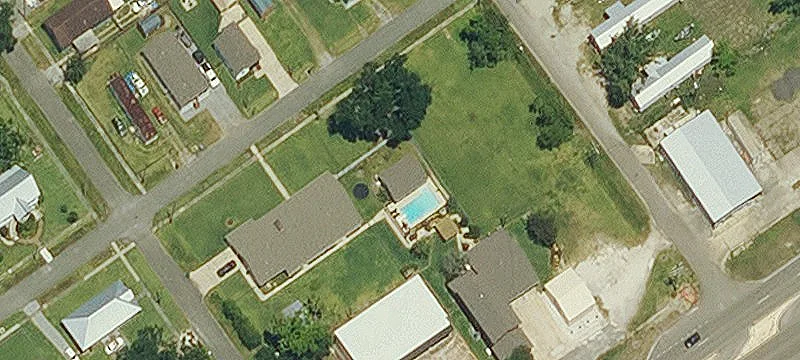 306 Early St