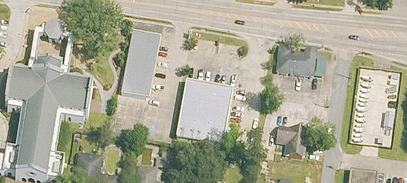 4934 Main St