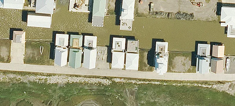 128 Pier 5th St