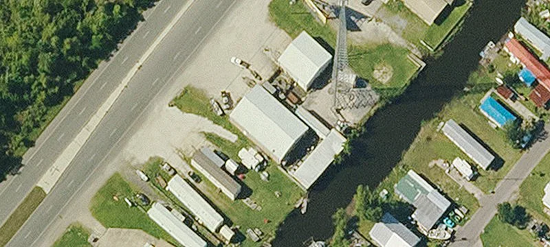 3864 Hwy 90th E