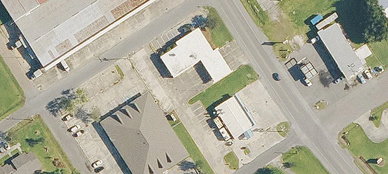 610 Cres Ave