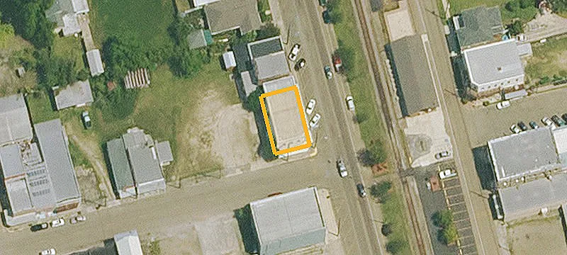 539 Railroad Ave
