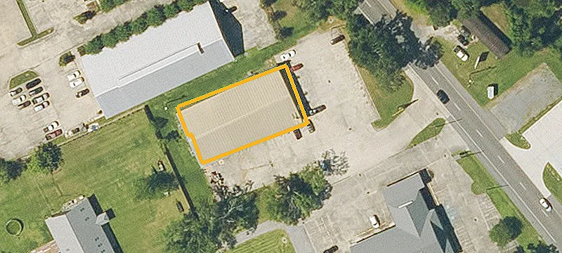 4244 Main St