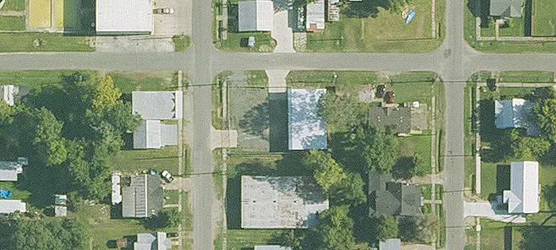 301 4th St