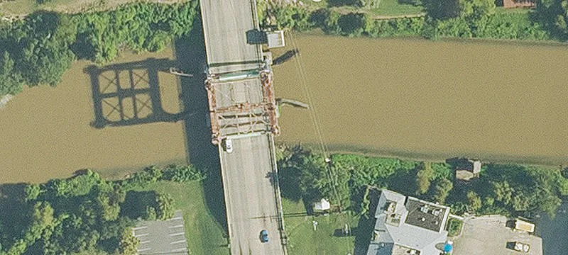 Blk W Pinhook Rd