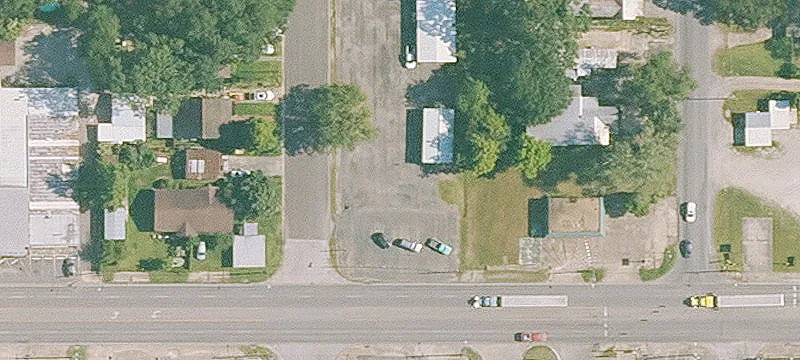 110 9th St