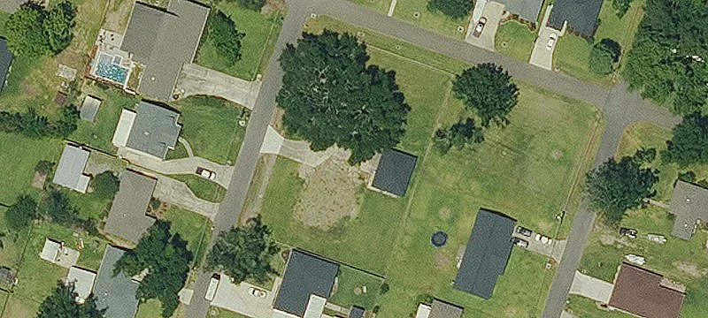 205 Mimosa Ave