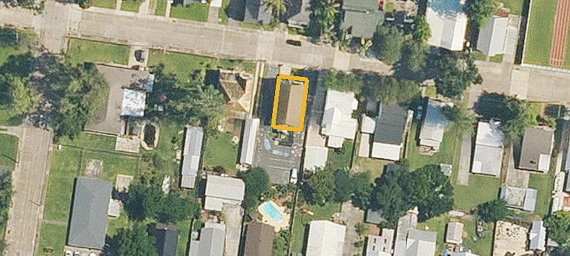 826 School St