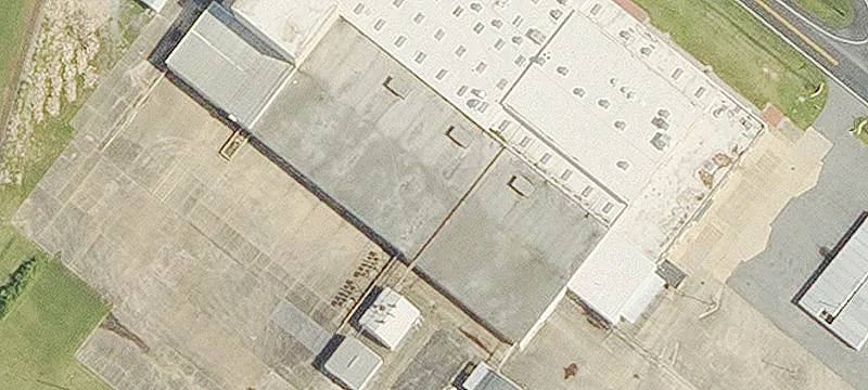 3400 Macarthur Dr