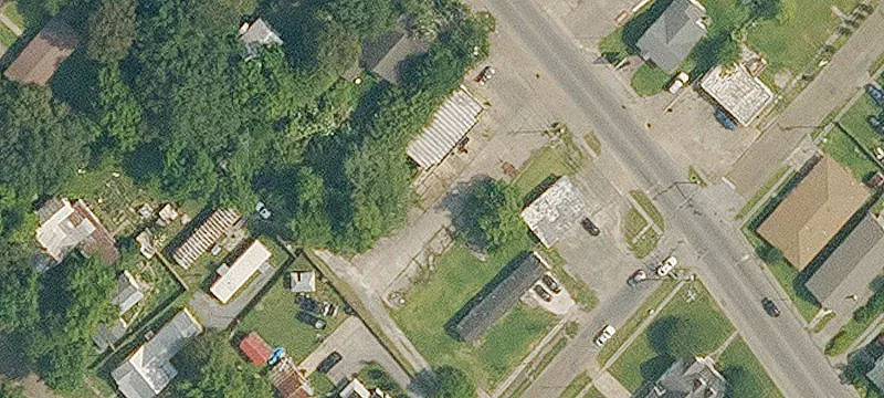 1803 Main St