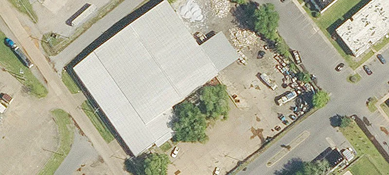4001 Lakeside Dr