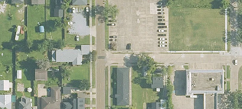 960 I 10th Service Rd