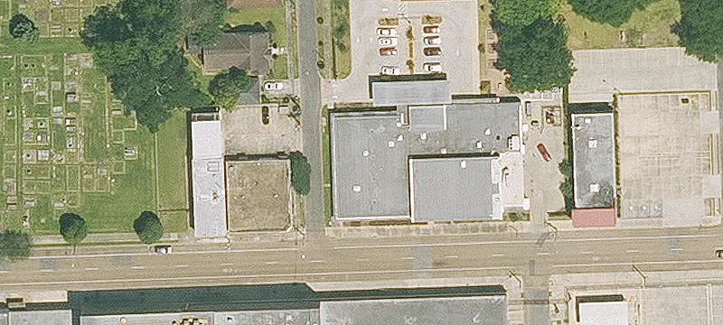 1701 Main St