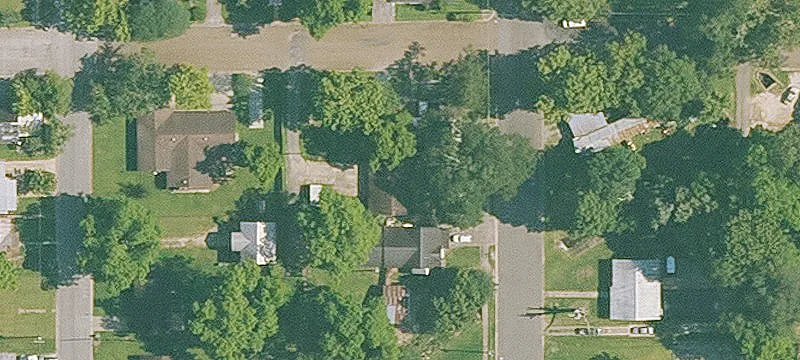 711 4th St