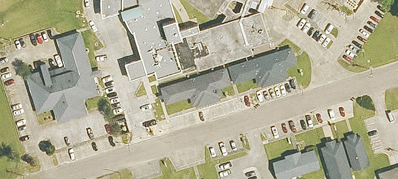 803 Riverside Dr