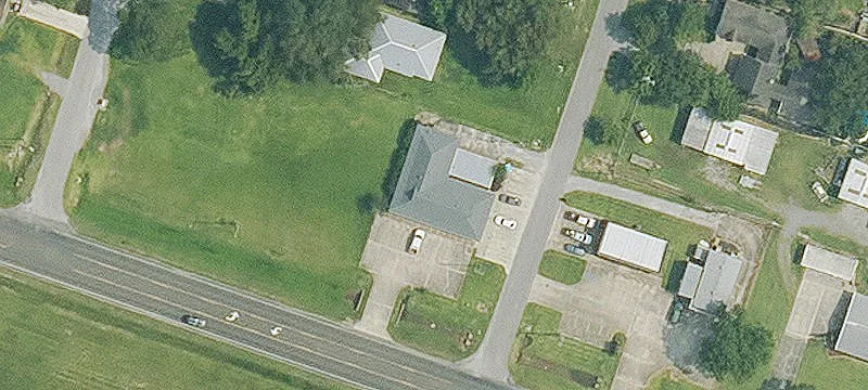 1600 Veterans Meml Dr