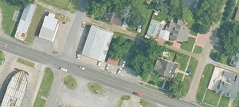 314 Veterans Meml Dr