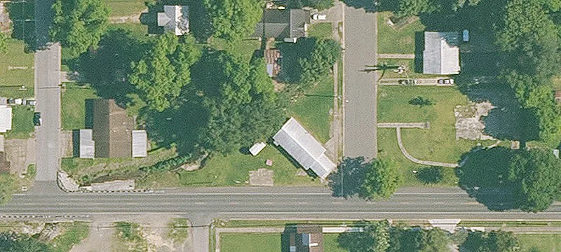 400 Maple Ave