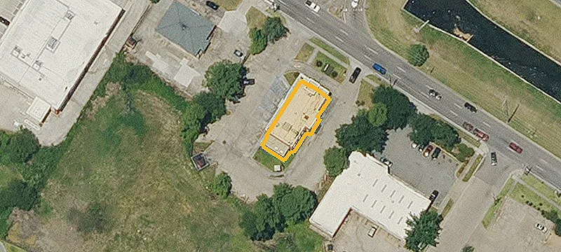 3663 General Degaulle Dr