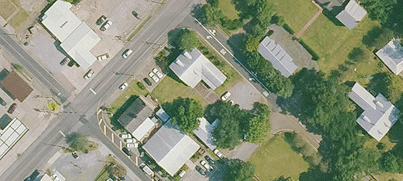 418 Main St